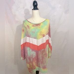 Brand: Egs California/ Size: 2XL (Plus Size) Chevron Tye Dye Top